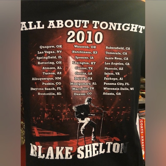 Blake Shelton 🤠 All About Tonight 2010 Concert Tour Shirt Small - Picture 4 of 6